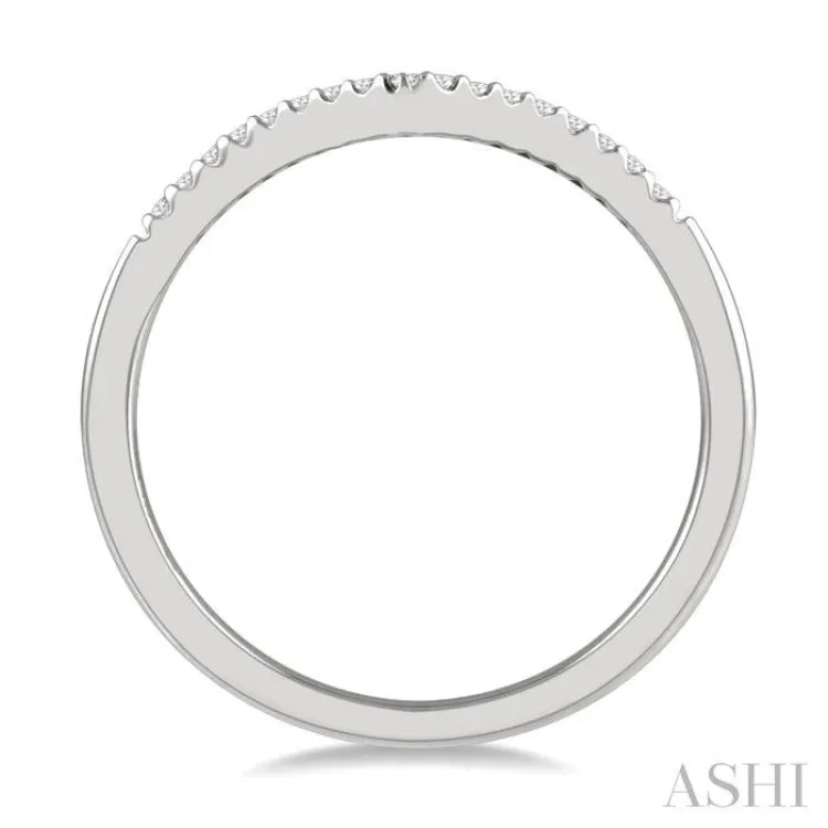 1/10 ctw Chevron Round Cut Diamond Petite Ring in 14K White Gold
