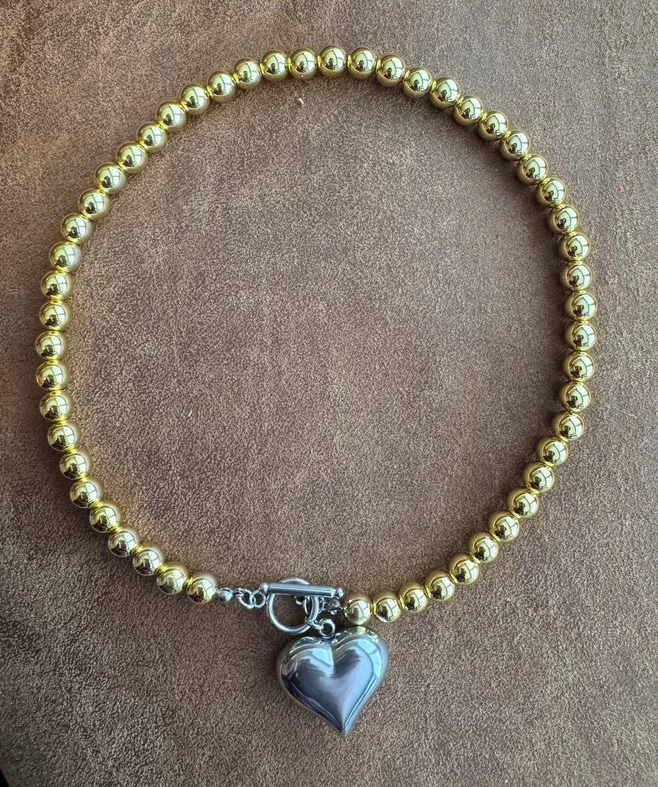 5 pc Gold Bow & Pearl Beaded Bracelet Set