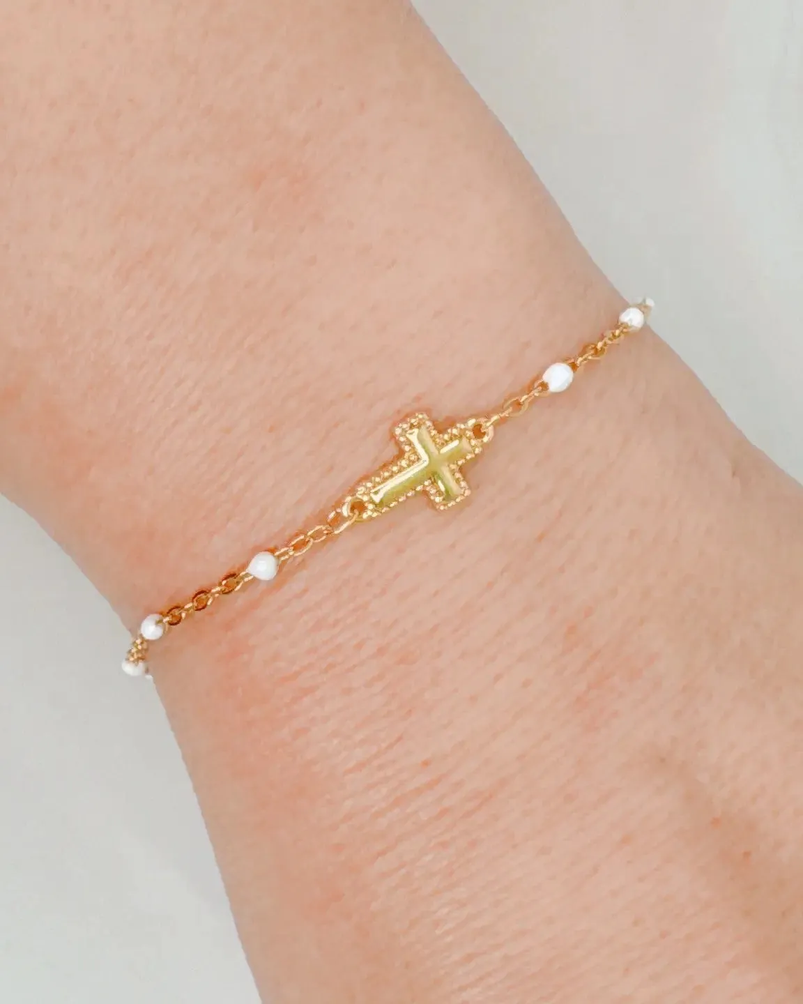 Dainty Color Dots Chain Cross Bracelet - White