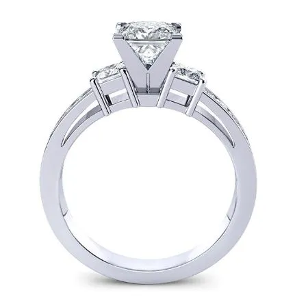 Hazel - Cushion Lab Diamond Engagement Ring (IGI Certified)