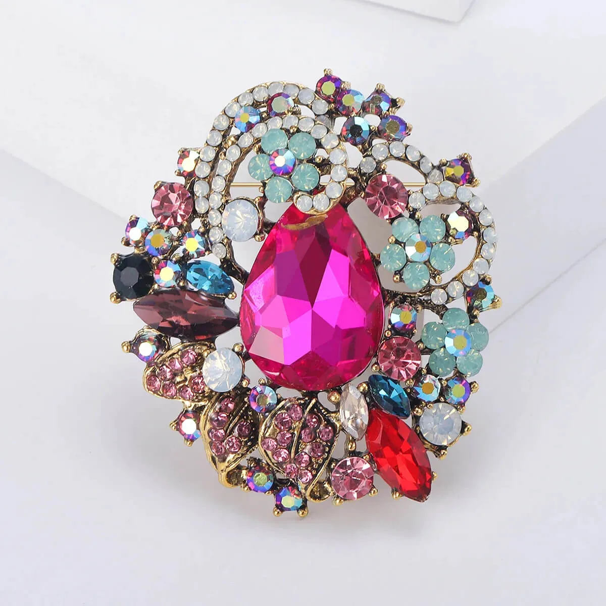 Luxurious Artificial Gemstone-Encrusted Rhinestone Brooch