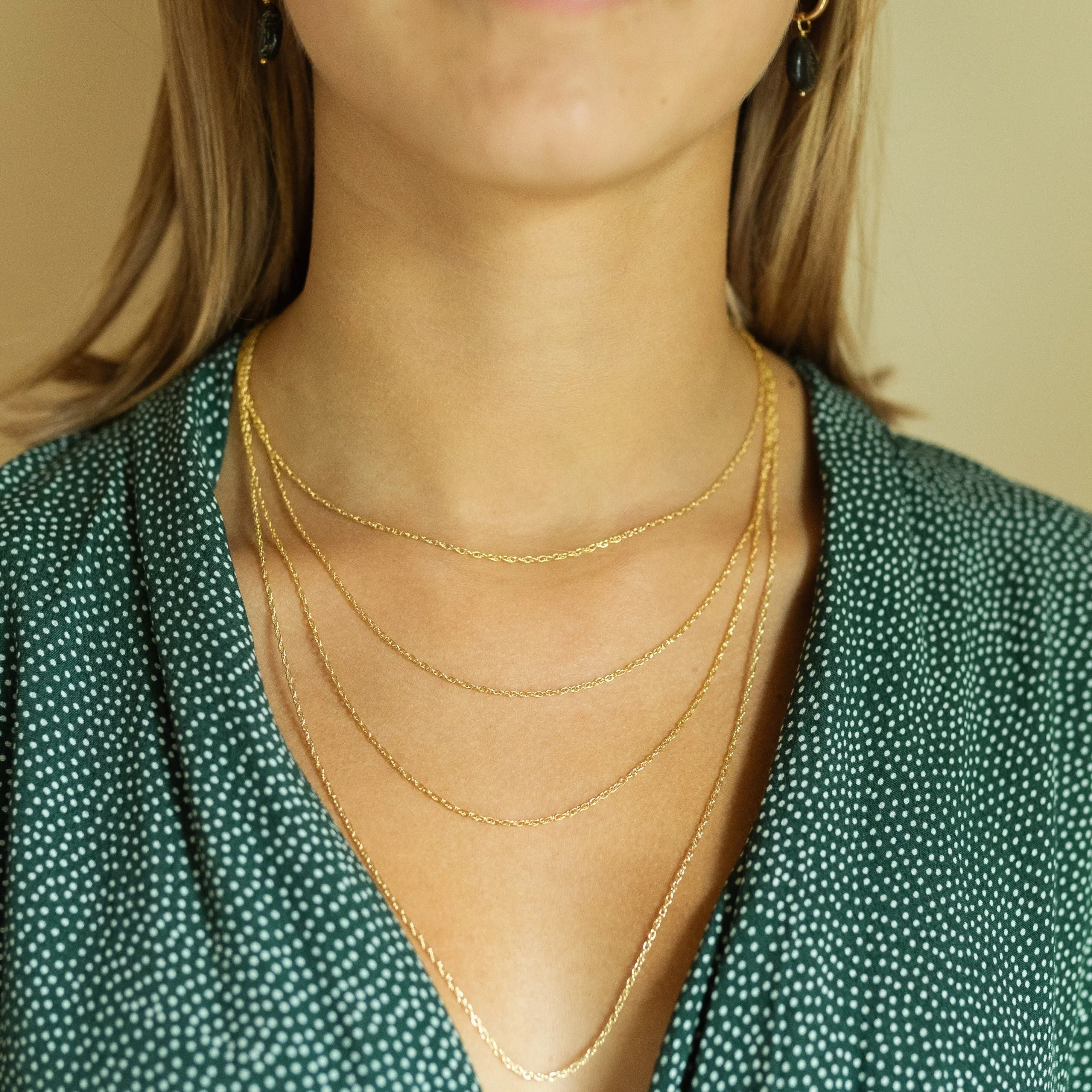 Simple Gold Fill Layering Chains