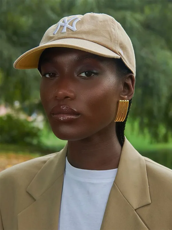 TEEK - Simple Gold Striped Earrings