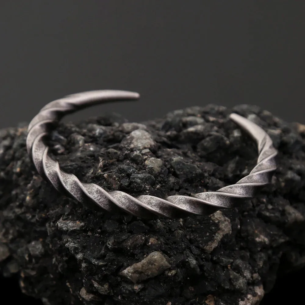 Vintage Twist Stainless Bracelets
