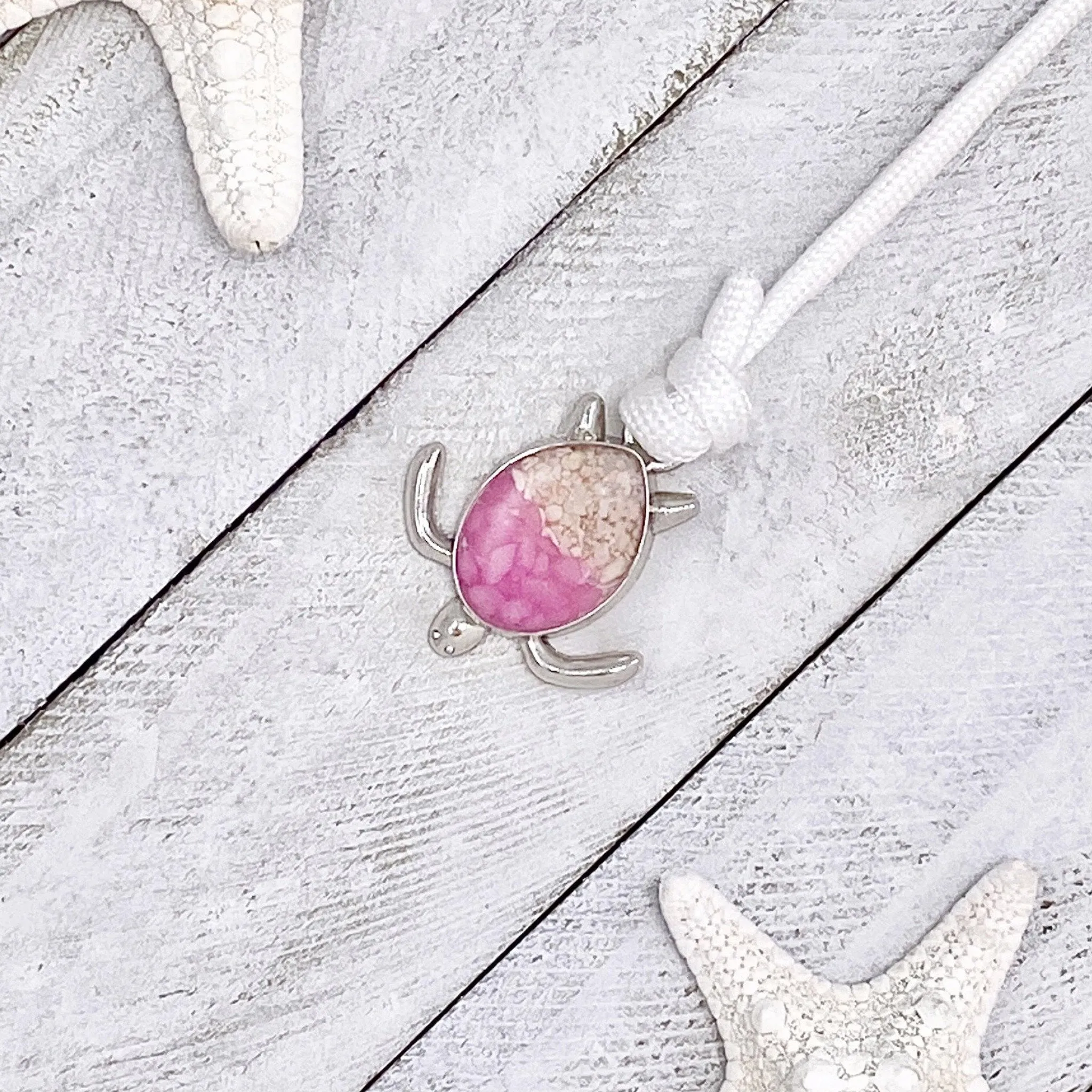 White Rope Sand Sea Turtle Bracelet - Pink Pebble