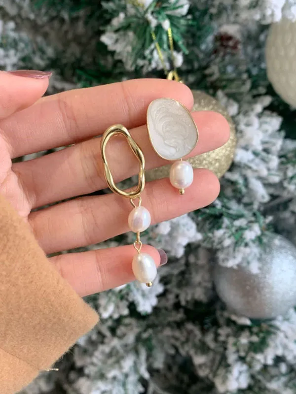 xakxx Simple Asymmetric Pearl Geometry Earrings
